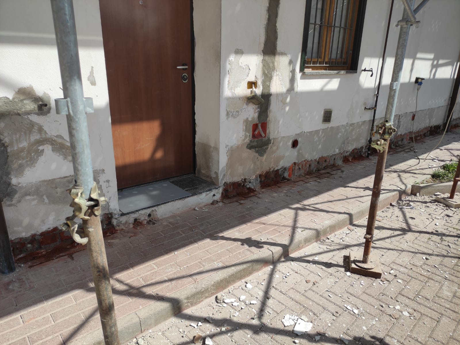 b92c09ea-aa77-4b23-b836-54c2a005aae6